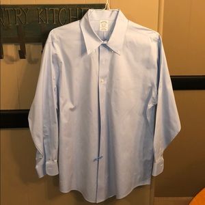 Brooks Brothers long sleeve dress shirt 17-33